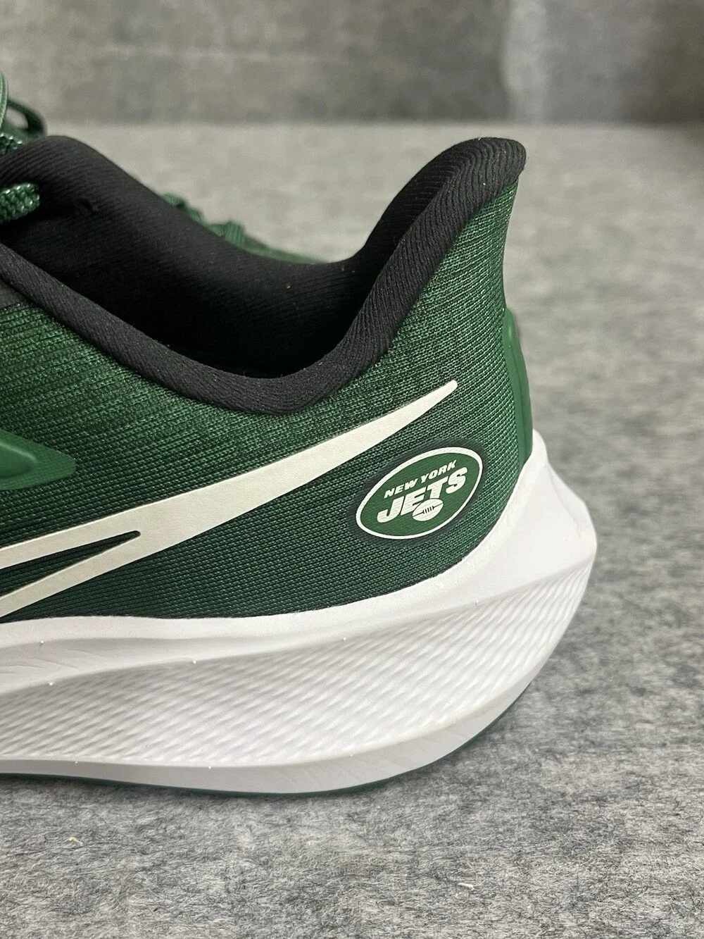 New York Jets Nike NFL Air Zoom Pegasus 39 Mens 9.5 Sneaker Running Shoe NEW B